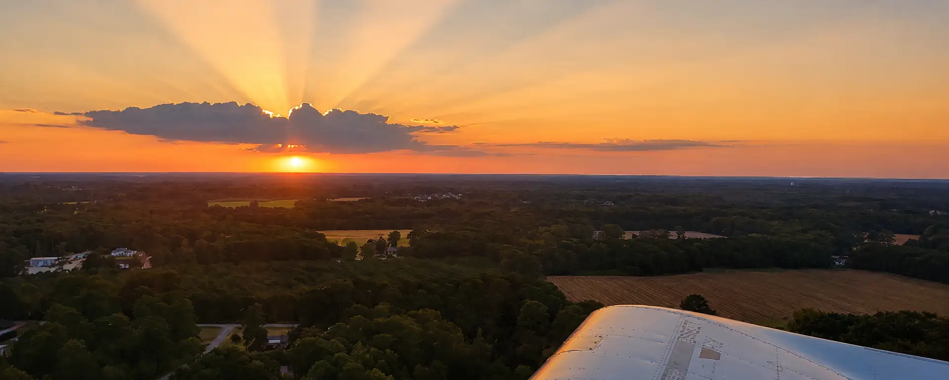 What Is a Discovery Flight? 2026 Guide for First-Time Flyers featured image